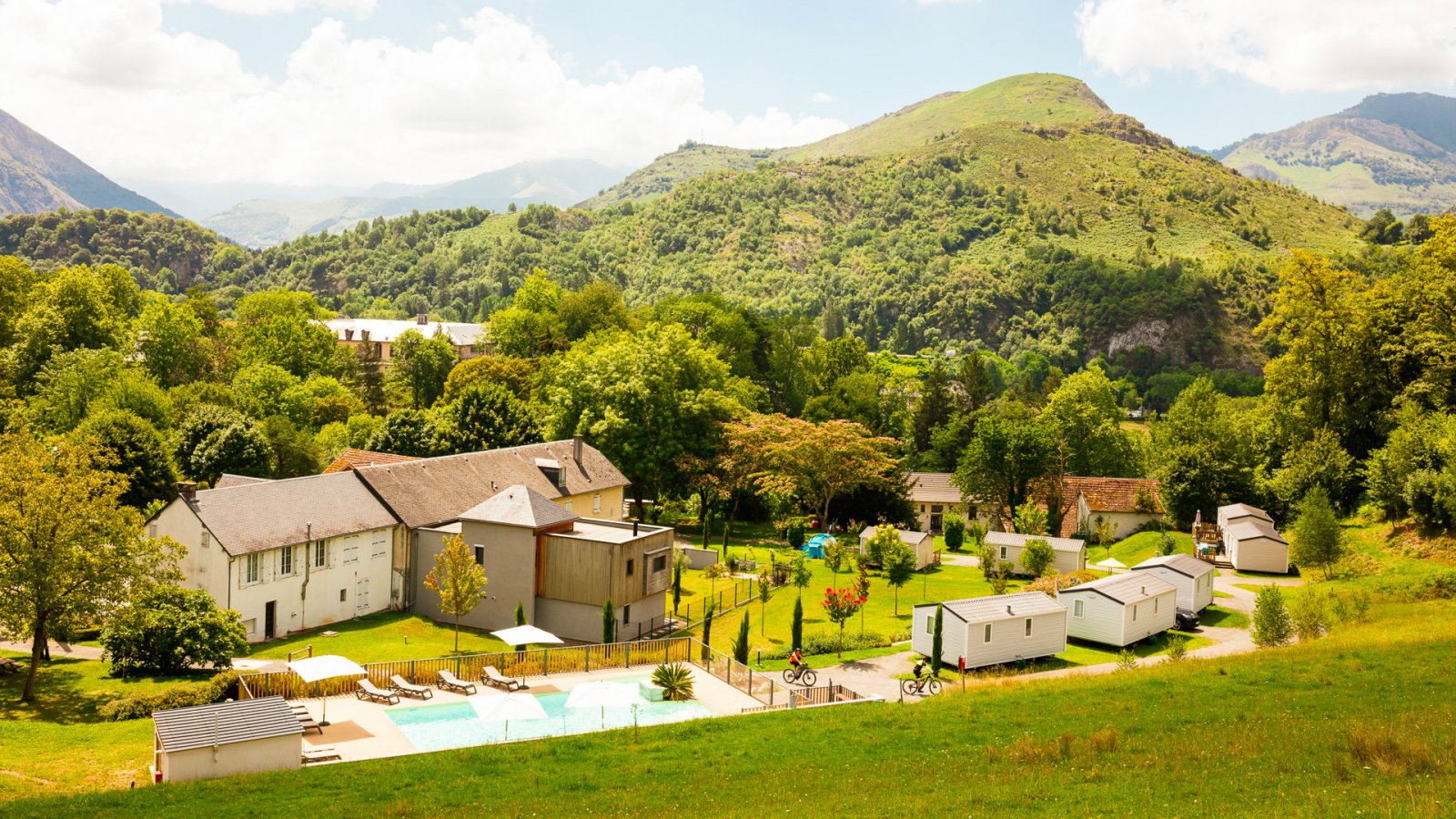 Camping La Via Natura D'Arrouach Lourdes 4 étoiles