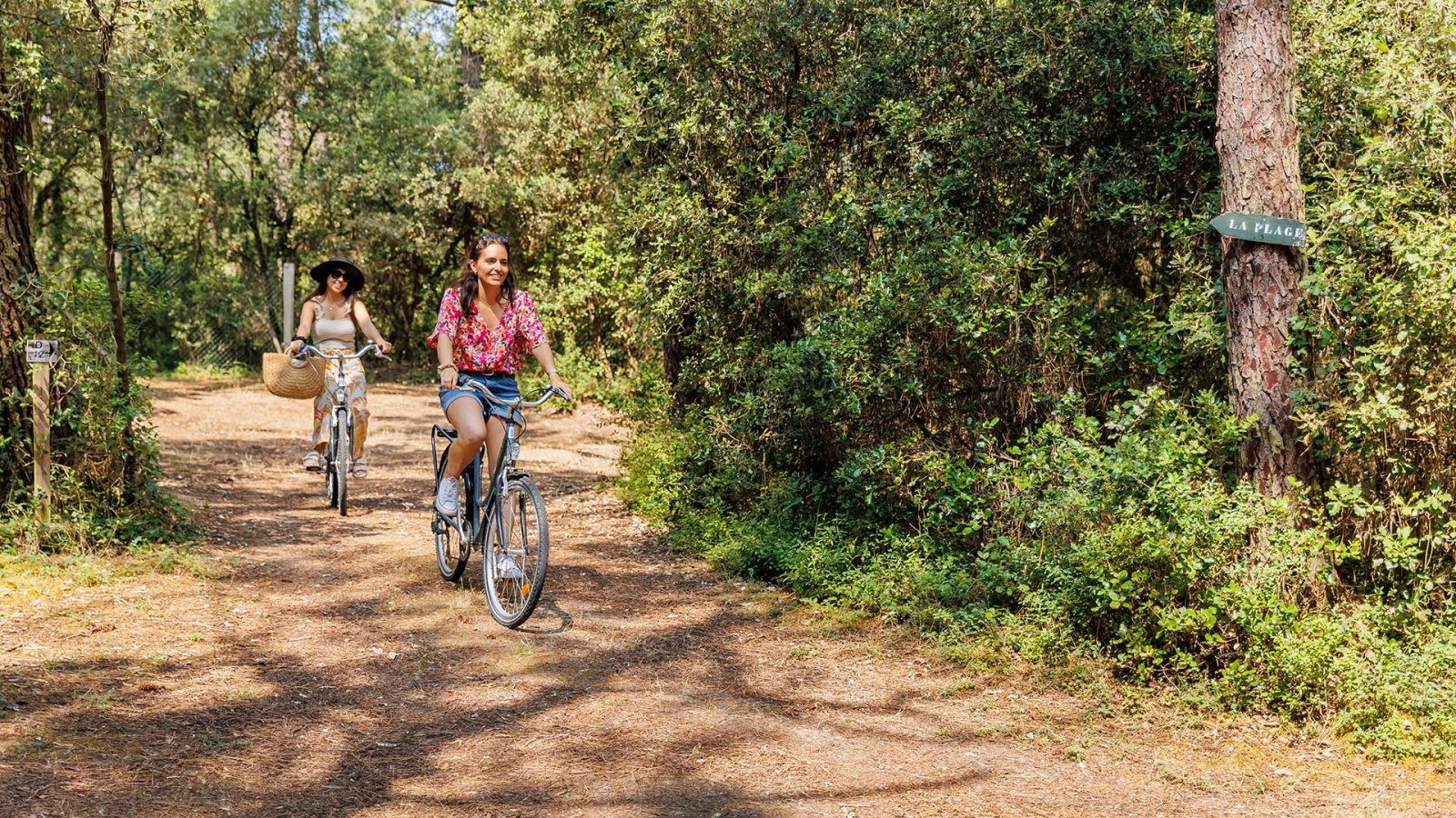 Photo Camping Le bois de la Gachère- Les Sables d'Olonne