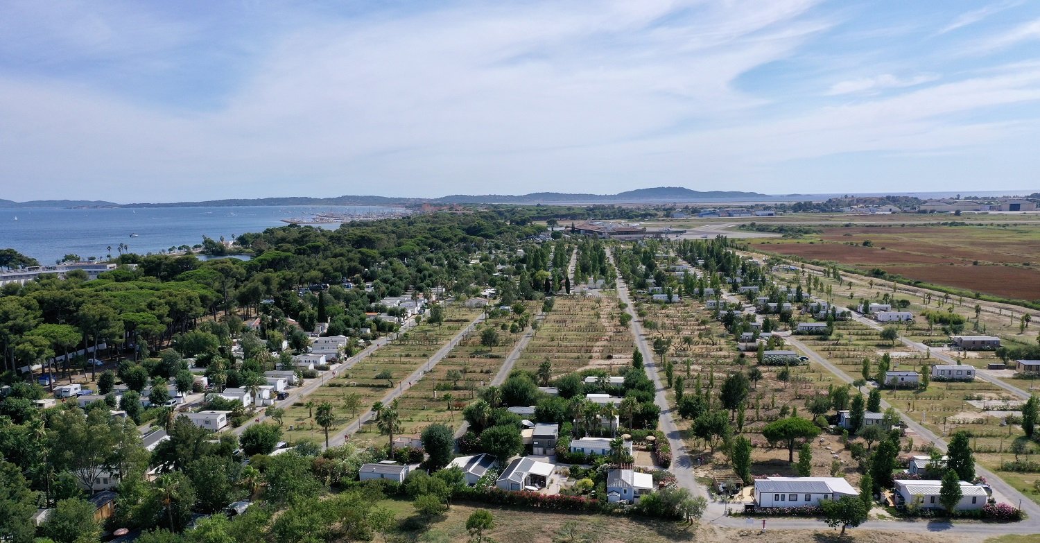 Photo Camping Les Pins Maritimes ****
