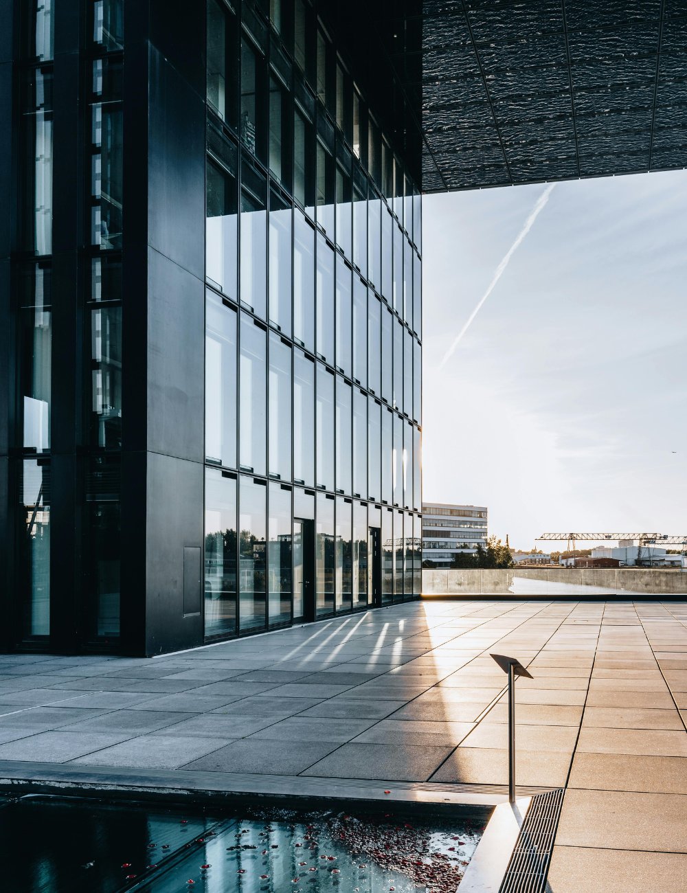 JB Agence immobilière d'entreprise Paris 7 locaux commerciaux - Bureaux - vente location immeubles - boutiques