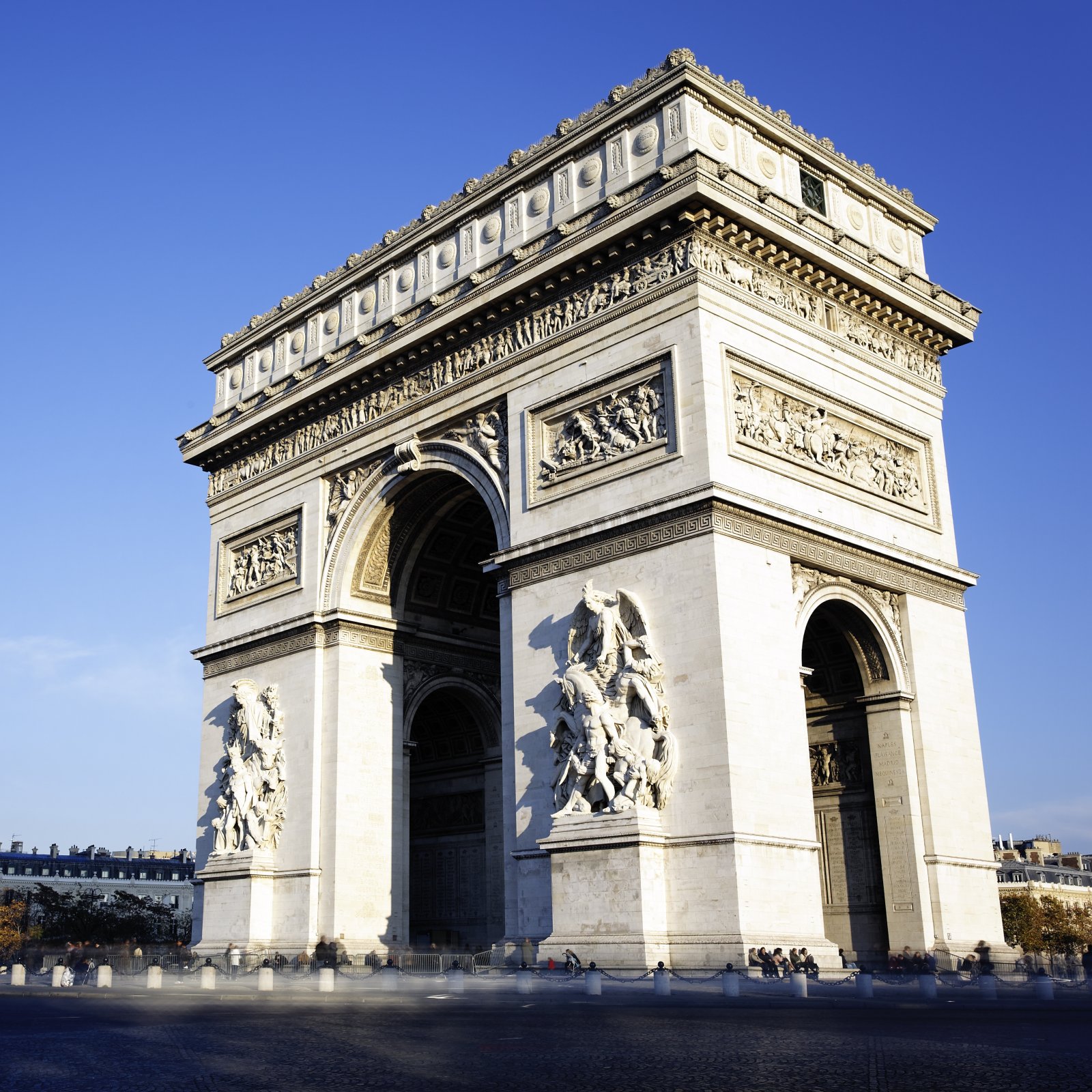 Thomas d’Aquin | Agence immobilière Paris 6 Raspail Lutetia – Estimation & Vente